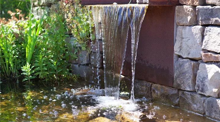 Ein Hauch von Luxus: Der Whirlpool im eigenen Garten