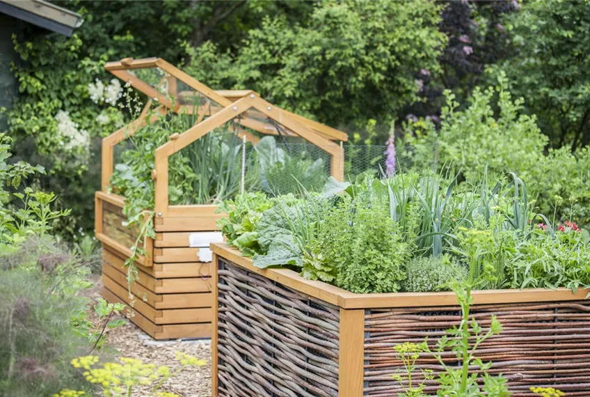 Das Hochbeet - Entlastung und frühe Ernte